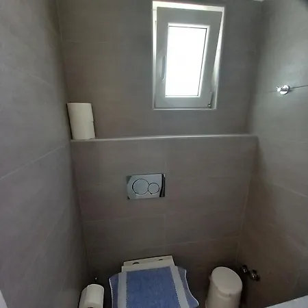 Naias Hotel