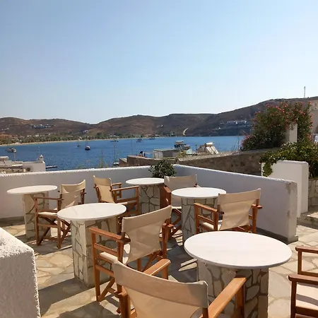 Naias Livadi (Serifos)