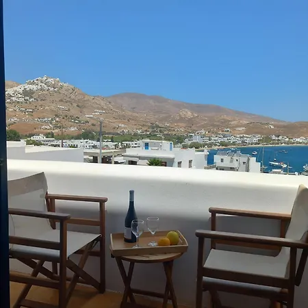 Naias Hotel Livadi (Serifos)