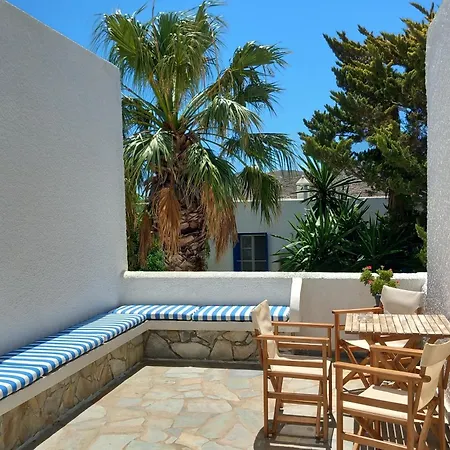 Hotel Naias Livadi (Serifos)