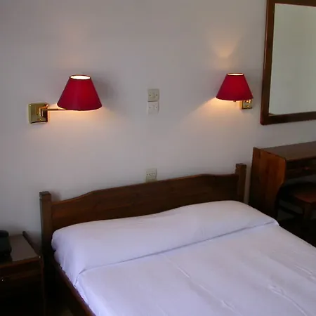 Hotel Naias 2*