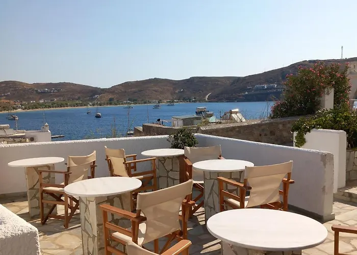 Naias Livadi (Serifos)